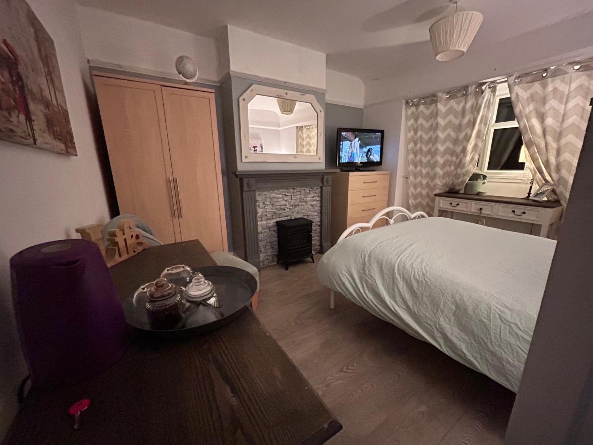 Ferienwohnung Redditch Rest Near Town Centre & Transport Links Exterior foto