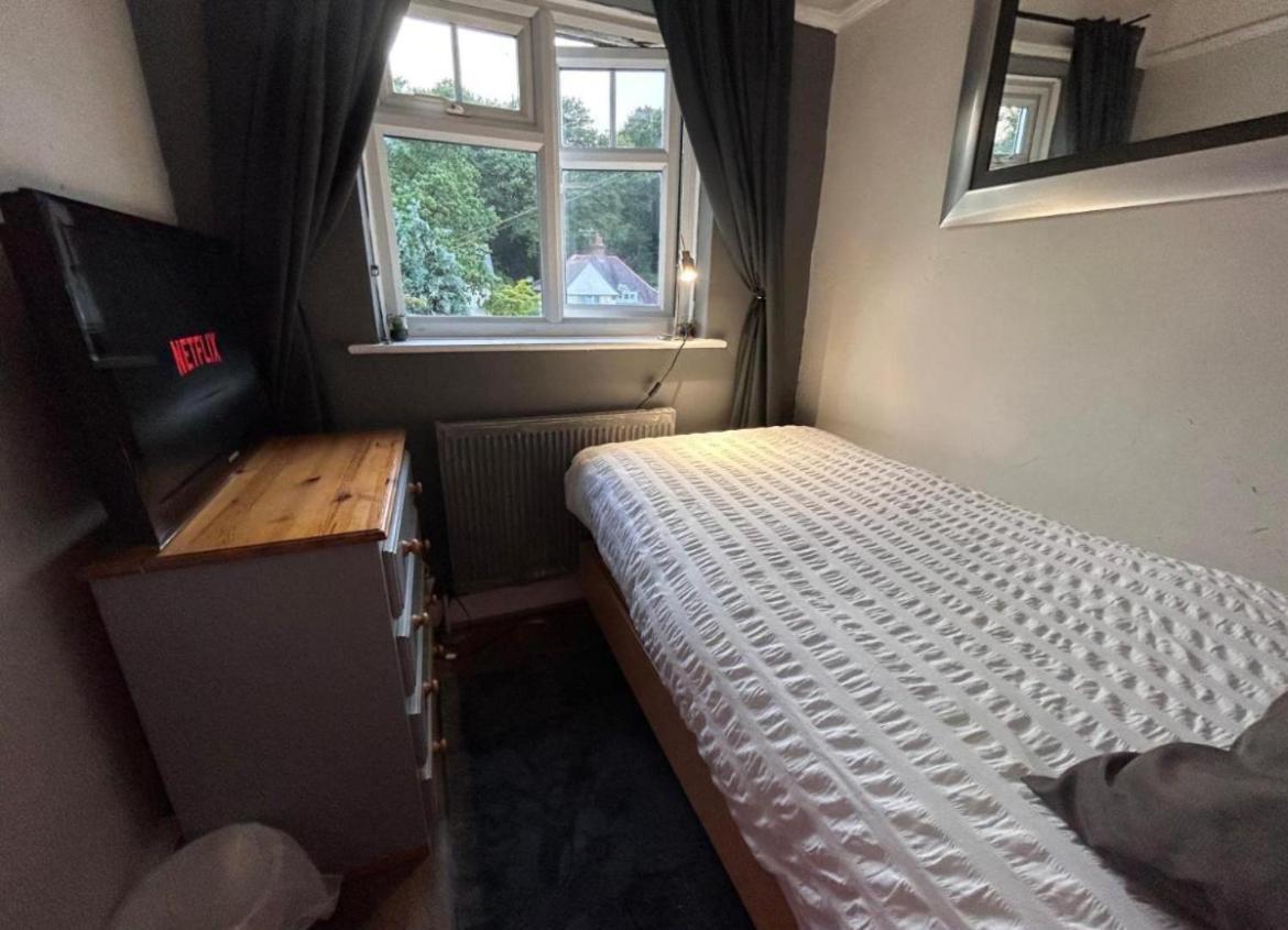 Ferienwohnung Redditch Rest Near Town Centre & Transport Links Exterior foto